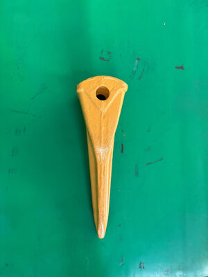 σφυρήλατο δόντι Κάδος Komatsu 207-70-14151TL Komatsu Tooth Tiger Long 2077014151TL