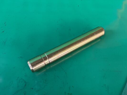 Νέο 1341808 J800 Αντικατάσταση καρφίτσα