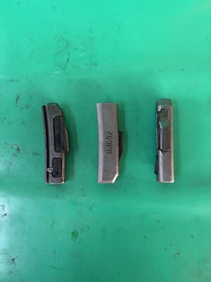 Ανταλλακτικά εκσκαφέα Κάδος Αξεσουάρ δοντιών Πείρος κλειδώματος προσαρμογέα V69PN